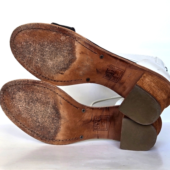 Frye Black and White Leather Sandals - Picture 5 of 7